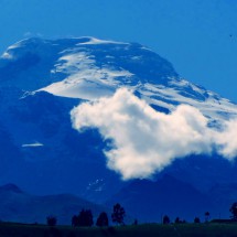 Pico Fuya Fuya, Volcan Rumiñahui and Laguna de Cuicocha